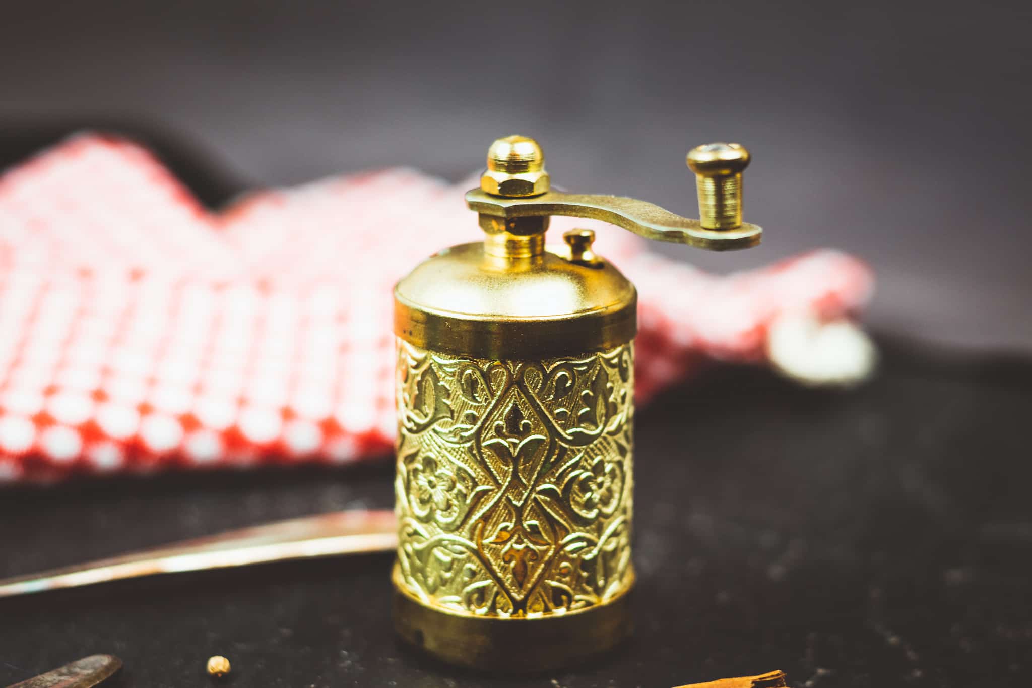 Gewürzmühle Gold - alles über Gewürze und würzen bei der gesunden Küche.